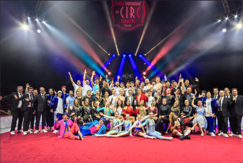 四川遂宁市杂技团再获世界杂技赛事金奖