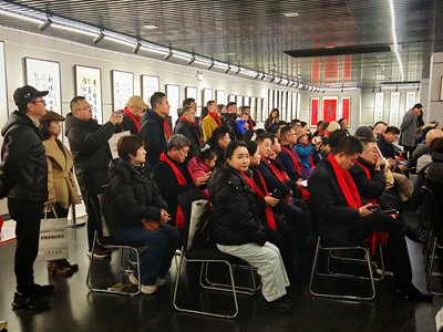 翰墨飘香蕴龙马精神，书法艺术铸强健之魂——“传承与创新”刘啸泉迎新春书法作品展在山东青岛隆重启幕(图11)