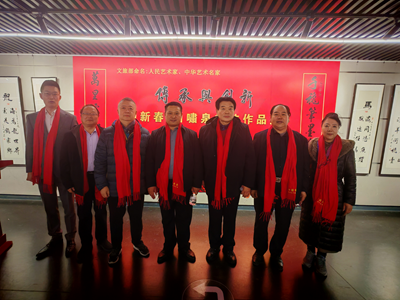 翰墨飘香蕴龙马精神，书法艺术铸强健之魂——“传承与创新”刘啸泉迎新春书法作品展在山东青岛隆重启幕(图12)