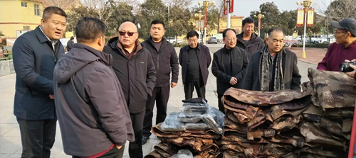 爱心汇聚暖夕阳 多方携手传温情——峄城区各界联合开展敬老慰问活动，为寒冬注入暖流(图2)