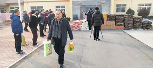 爱心汇聚暖夕阳 多方携手传温情——峄城区各界联合开展敬老慰问活动，为寒冬注入暖流(图10)