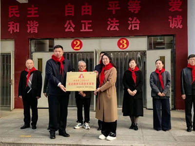 雷锋精神 代代传承——雷锋班长走进青县第一中学主题宣讲活动(图3)